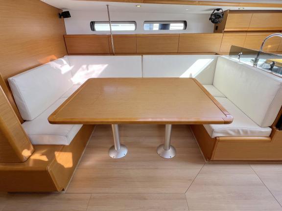 Image of Chuck yacht #17