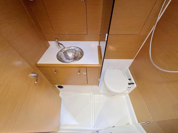 Image of Chuck yacht #22