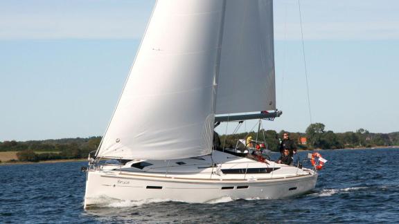 Image of Bruce yacht #5