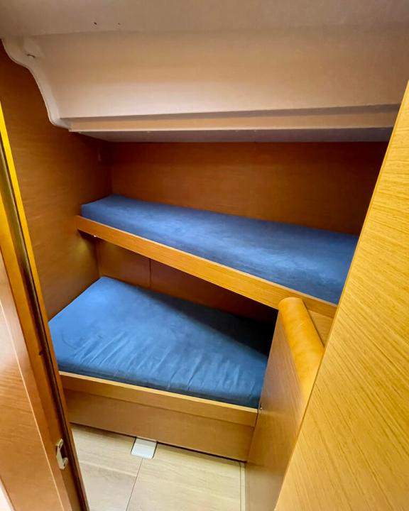 Image of Bruce yacht #16