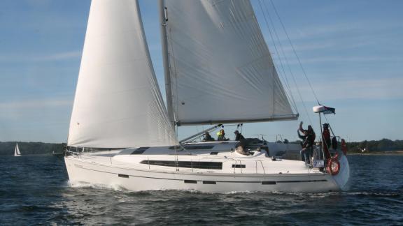 Image of Momo yacht #3