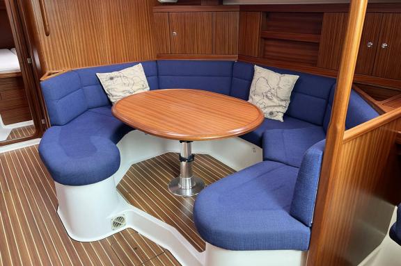 Image of Karoline yacht #17