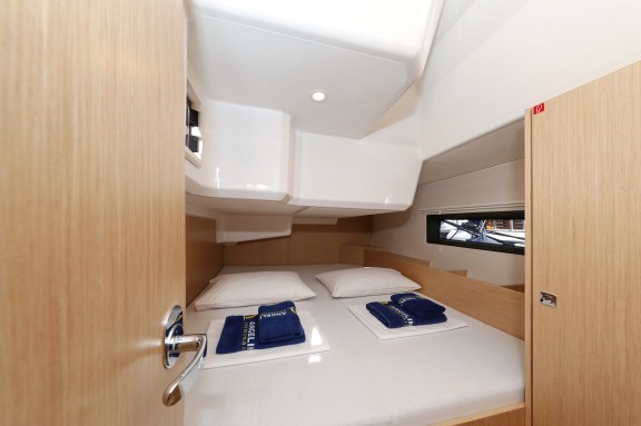 Image of Levente yacht #27