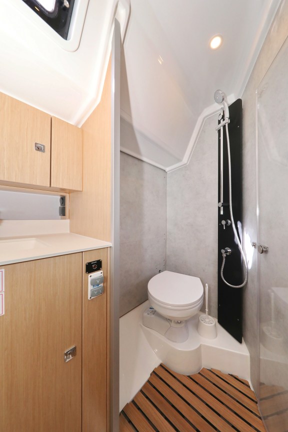 Image of Levente yacht #37