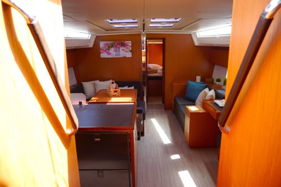 Image of Moya One yacht #8