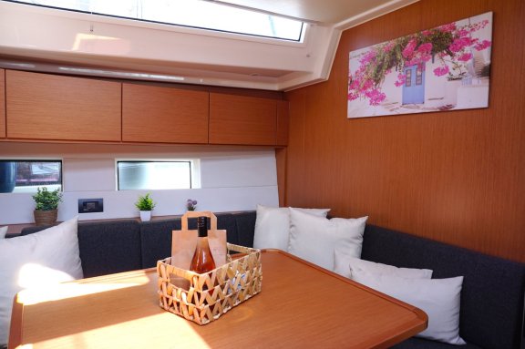 Image of Moya One yacht #10