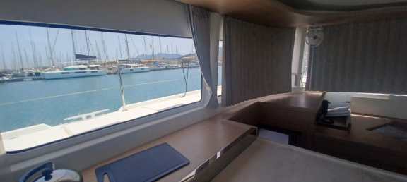 Image of Dos Hermanos yacht #11