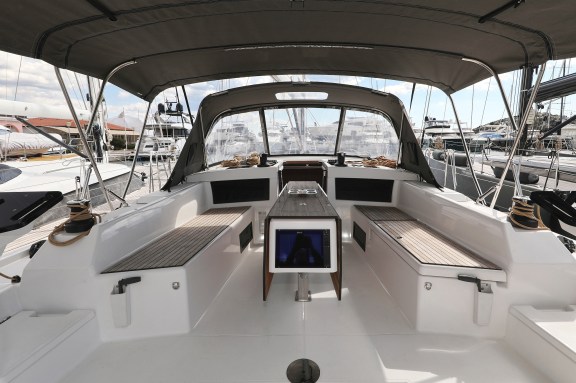 Image of Fantasea yacht #5