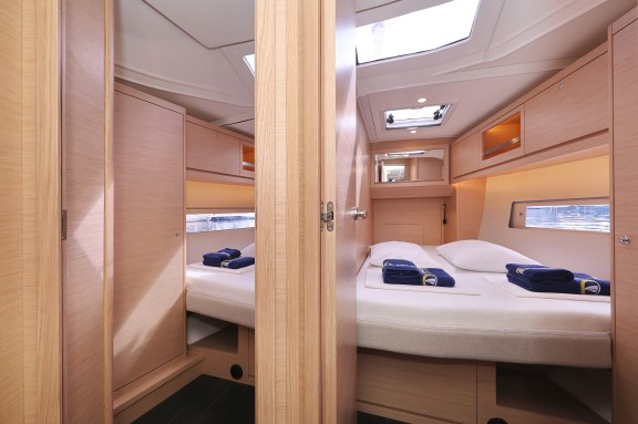 Image of Fantasea yacht #23