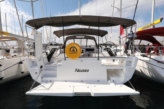 Image of Nausea yacht #3
