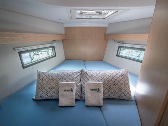 Image of Windchaser yacht #28