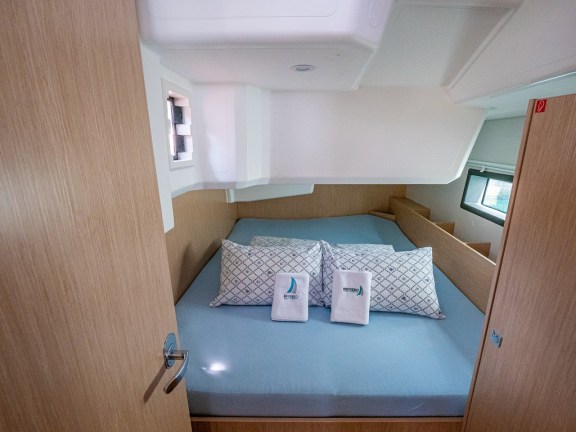 Image of Windchaser yacht #31