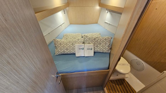 Image of Windchaser yacht #27