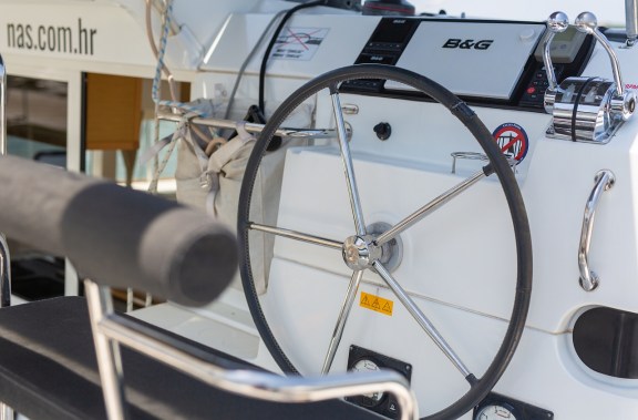 Image of Vertigo yacht #6