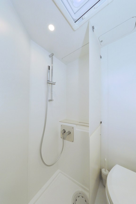 Image of Reel Love yacht #36