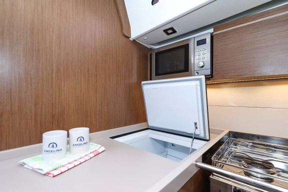 Image of Seaduction yacht #42