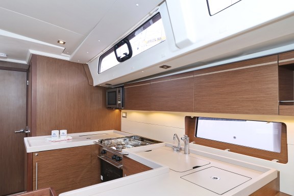 Image of Seaduction yacht #40