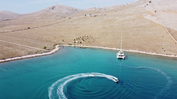 Image of Tri-Wing yacht #7