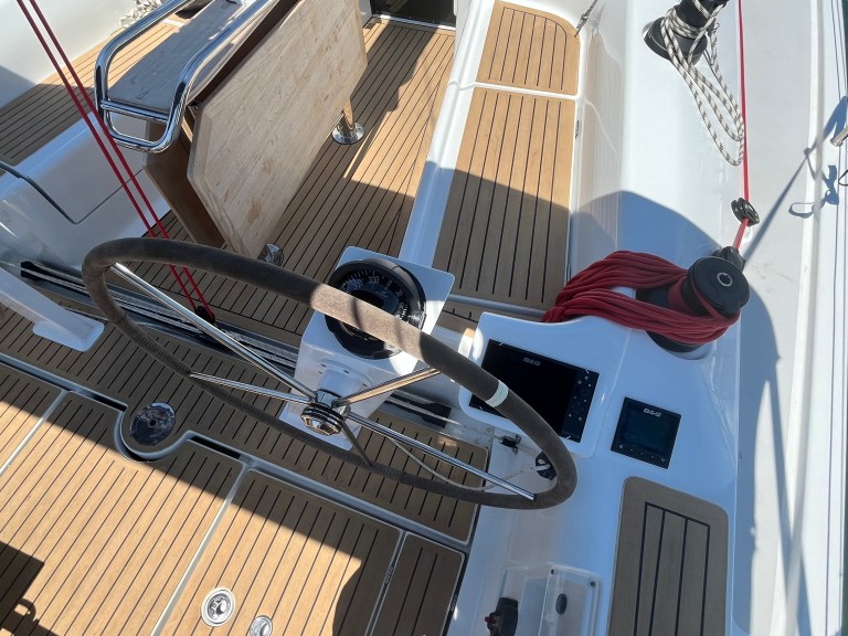 Image of Bubba Gump yacht #8