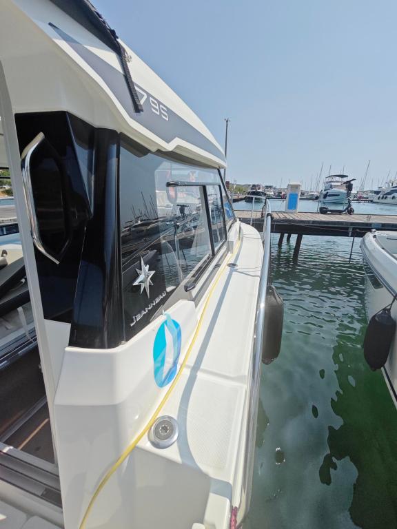 Image of Ares yacht #5