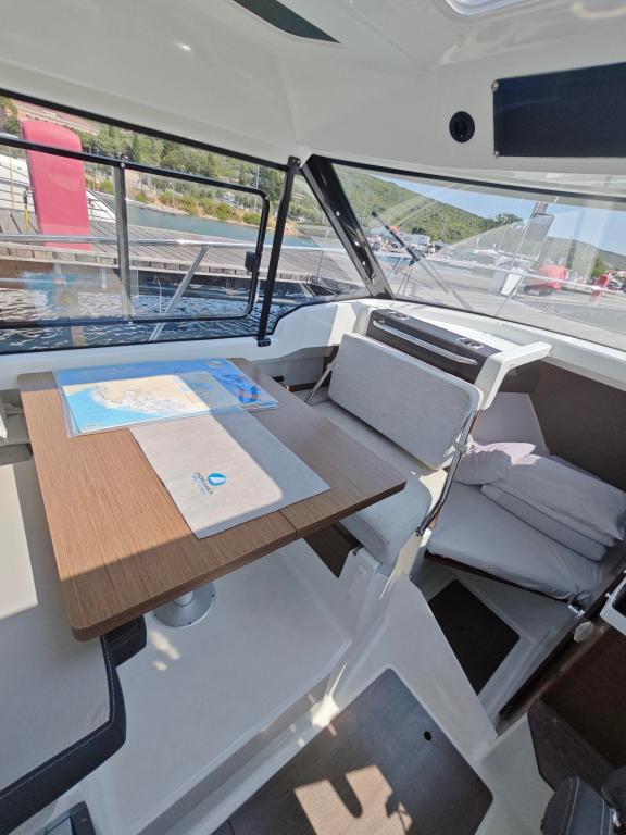 Image of Ares yacht #9