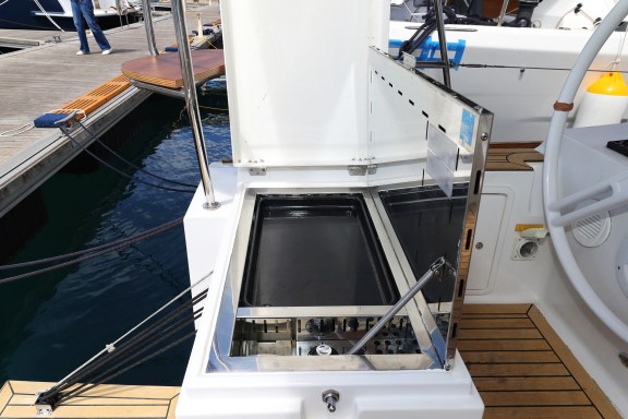 Image of Estela yacht #37