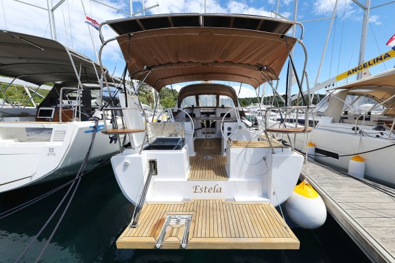 Image of Estela yacht #36