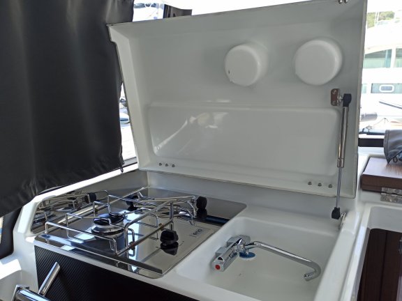 Image of Surprise yacht #13