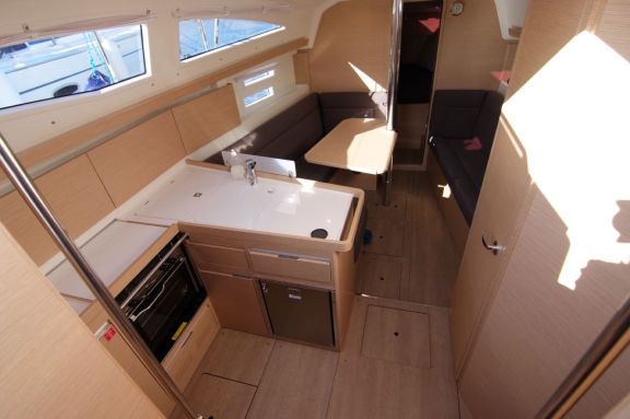 Image of Arashi yacht #5