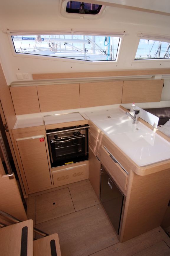 Image of Arashi yacht #3