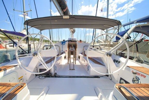 Image of Lipa yacht #3