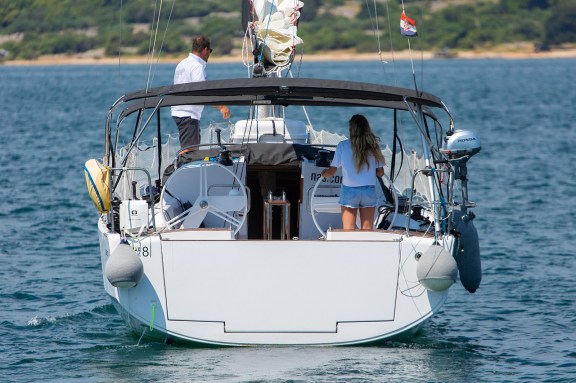 Image of Lipa yacht #6