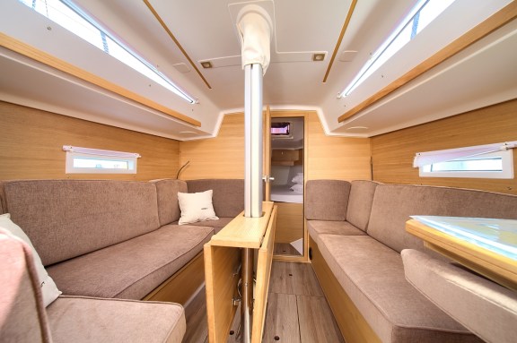 Image of Lipa yacht #17