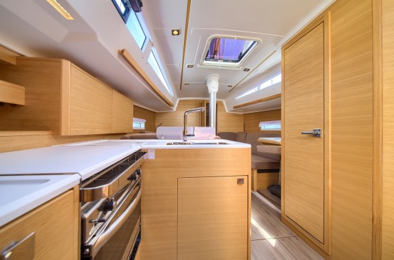 Image of Lipa yacht #20