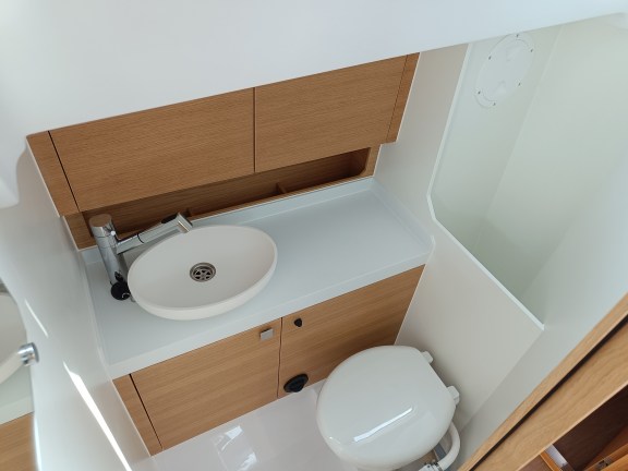 Image of Lipa yacht #30