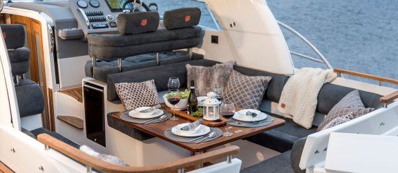 Image of Bubble yacht #9