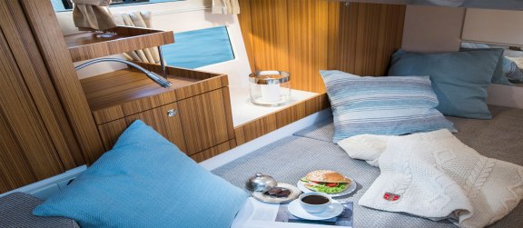 Image of Bubble yacht #14