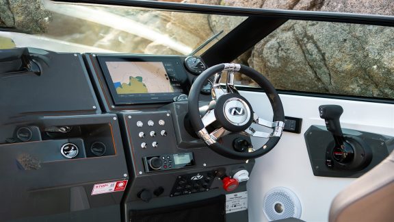 Image of Iris yacht #9