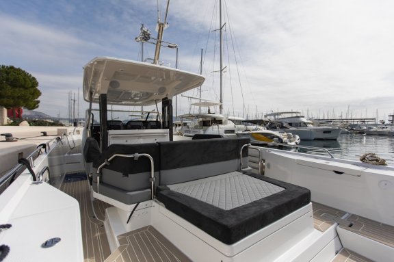 Image of Pura Vida yacht #12