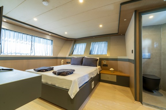 Image of Albatros Explorer yacht #15