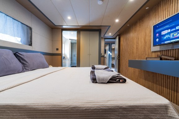 Image of Albatros Explorer yacht #17