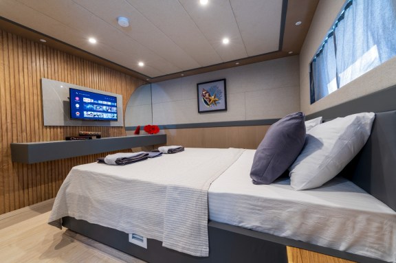 Image of Albatros Explorer yacht #19