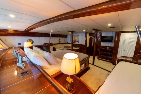 Image of Nautilus yacht #16