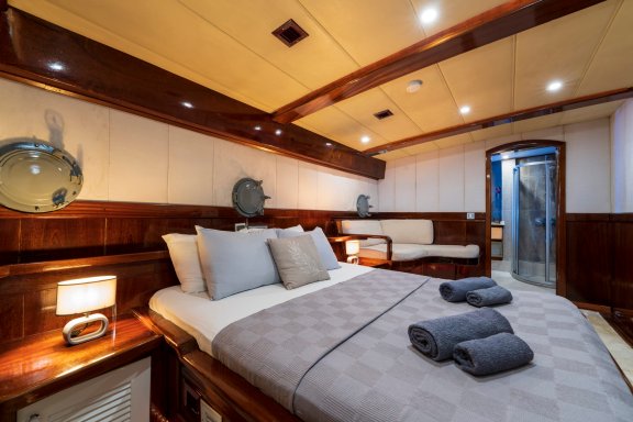 Image of Nautilus yacht #18