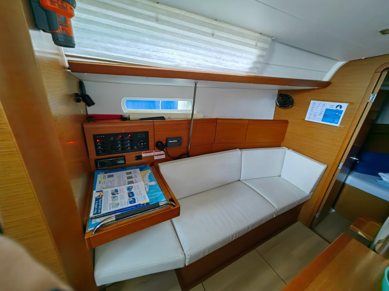 Image of Islanders yacht #23