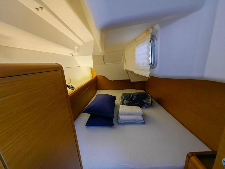 Image of Islanders yacht #29