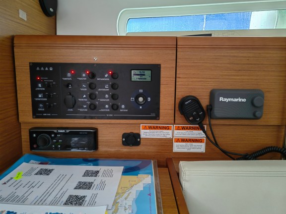 Image of Islanders yacht #21