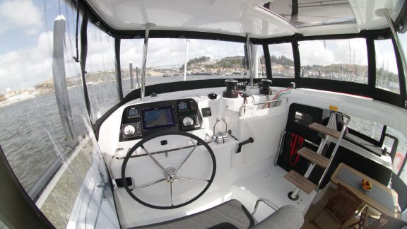 Image of Titus yacht #16