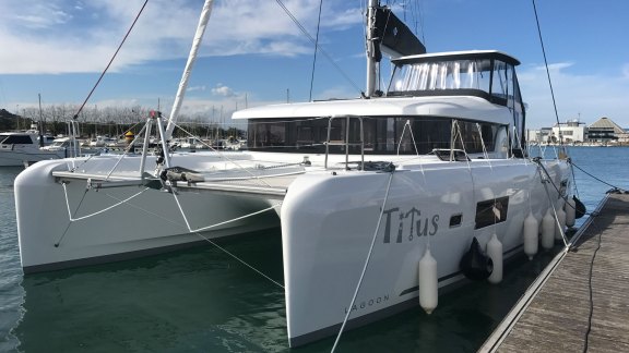 Image of Titus yacht #17