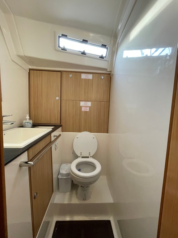 Image of Wave dancer yacht #5